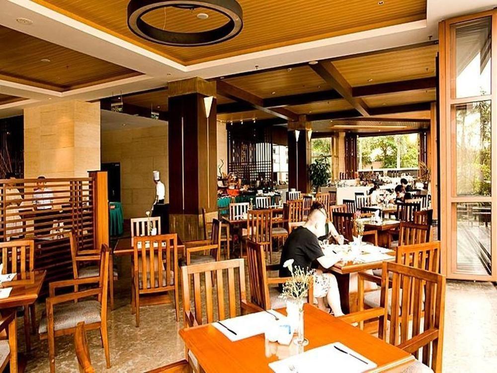 Marina Spa Hotel Sanya Esterno foto