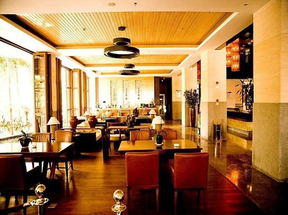 Marina Spa Hotel Sanya Esterno foto